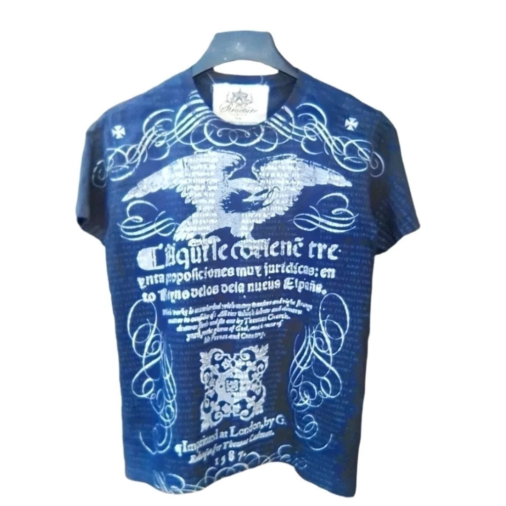 structure Premium t-shirt, made in Honduras. Size medium​​​​​​
